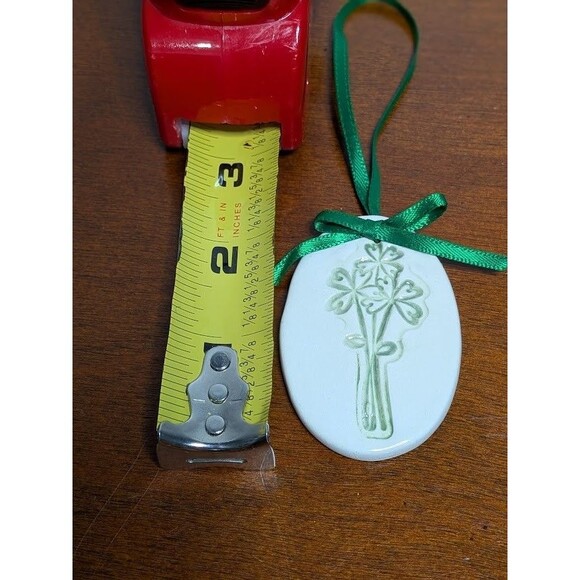 Holy Childhood Ceramic Shamrock Ornament Green Ribbon St. Patrick's Day Irish - Picture 3 of 3